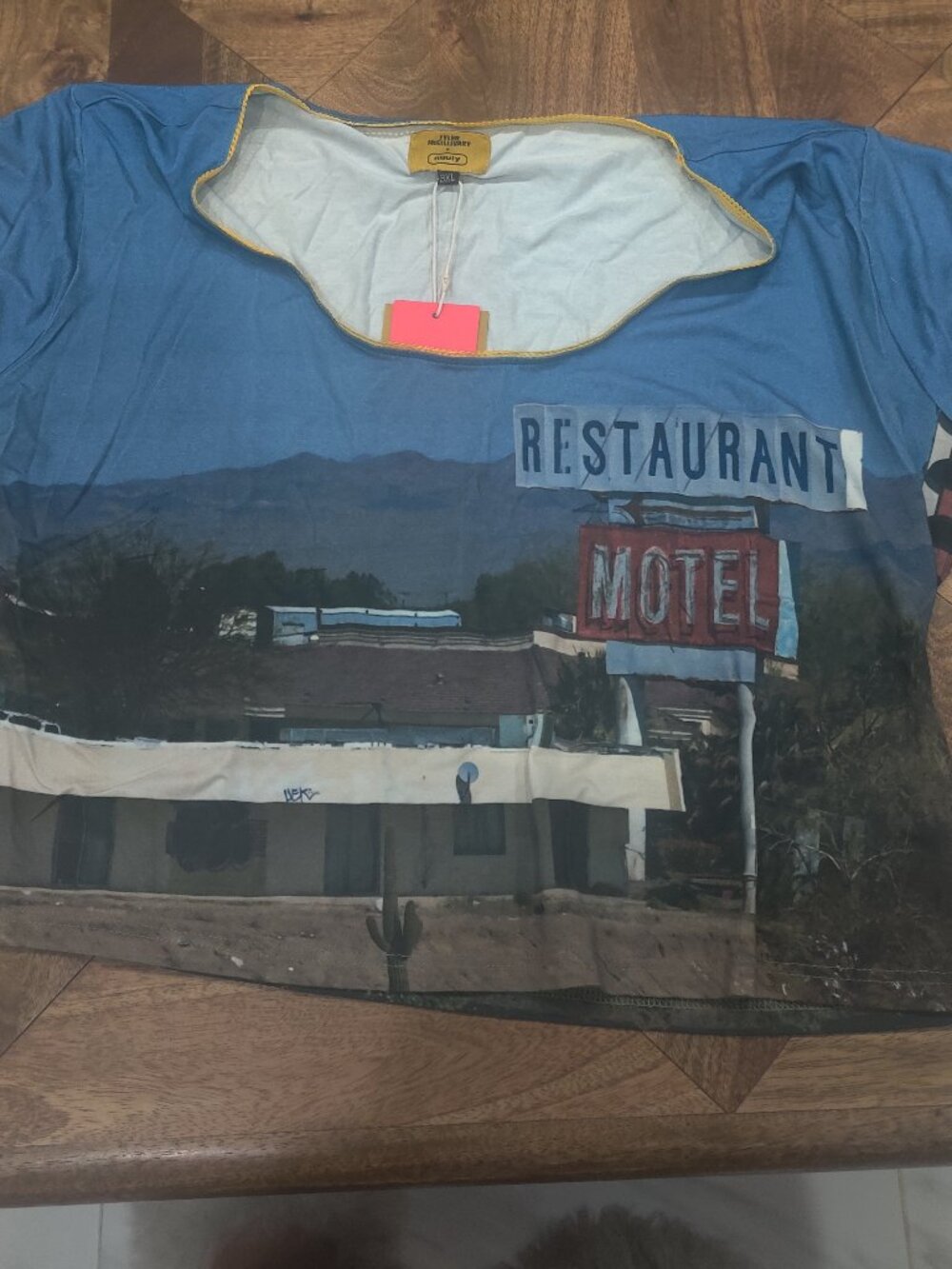 Tyler McGillivary Top size 3x New - Picture 1 of 3